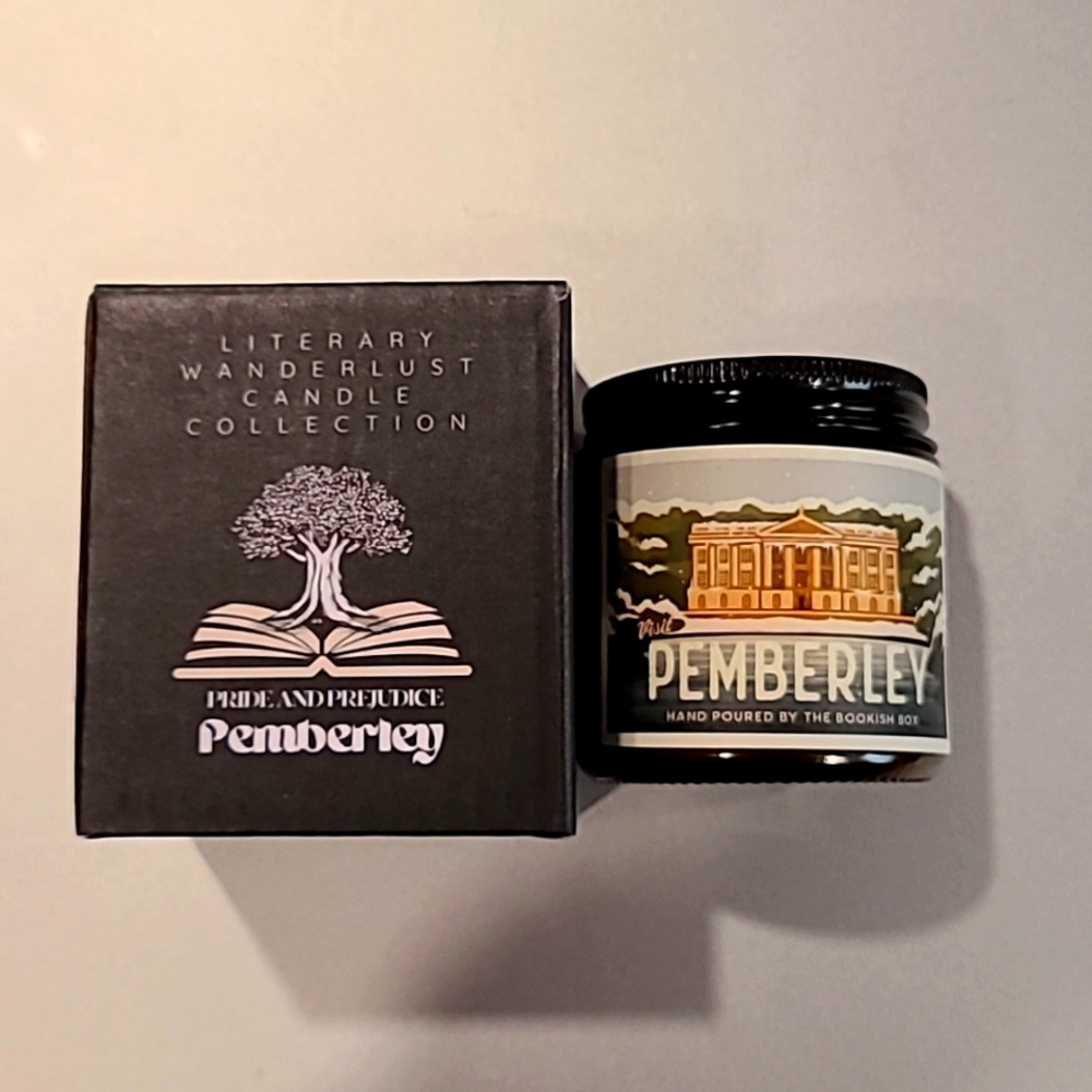 Pemberley Pride & Prejudice Bookish Candle - Picture 3 of 3